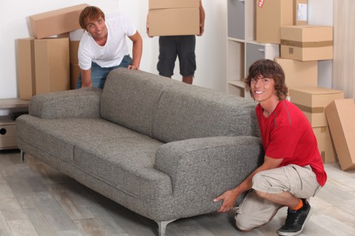 Choosing the right van size for a Pimlico relocation
